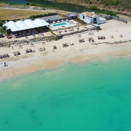 Le Domaine Anse Marcel Beach Resort Bagian luar foto