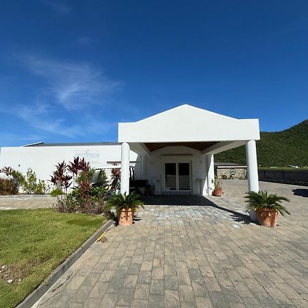 Le Domaine Anse Marcel Beach Resort Bagian luar foto