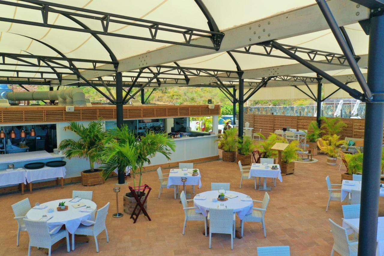 Le Domaine Anse Marcel Beach Resort Bagian luar foto