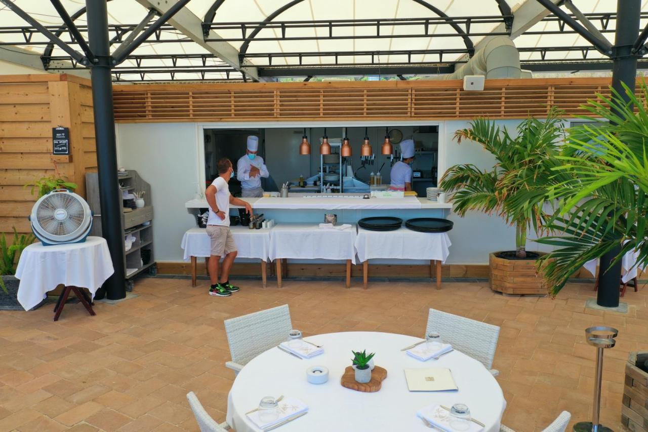 Le Domaine Anse Marcel Beach Resort Bagian luar foto