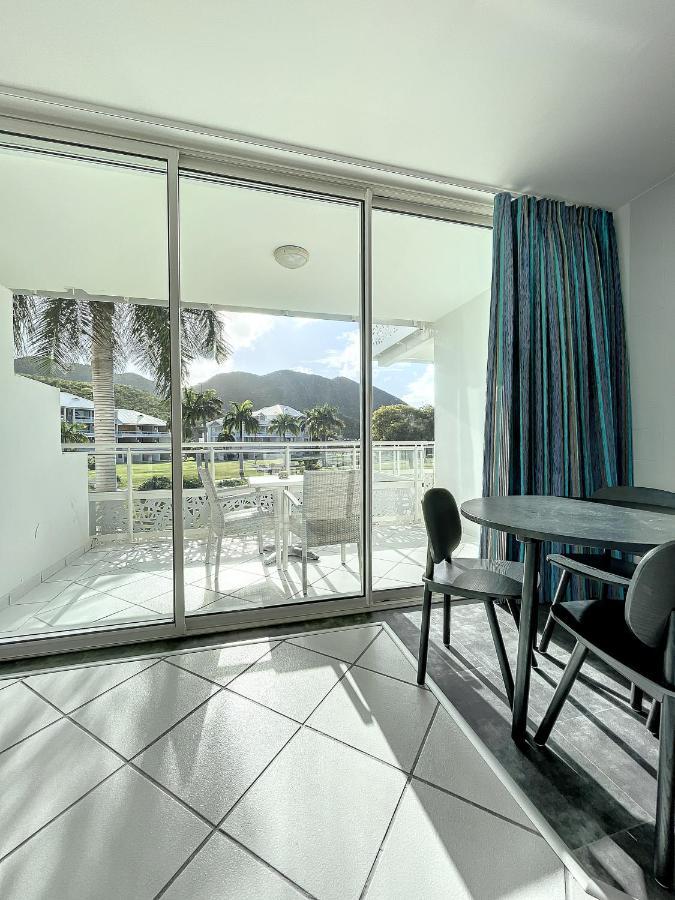 Le Domaine Anse Marcel Beach Resort Bagian luar foto