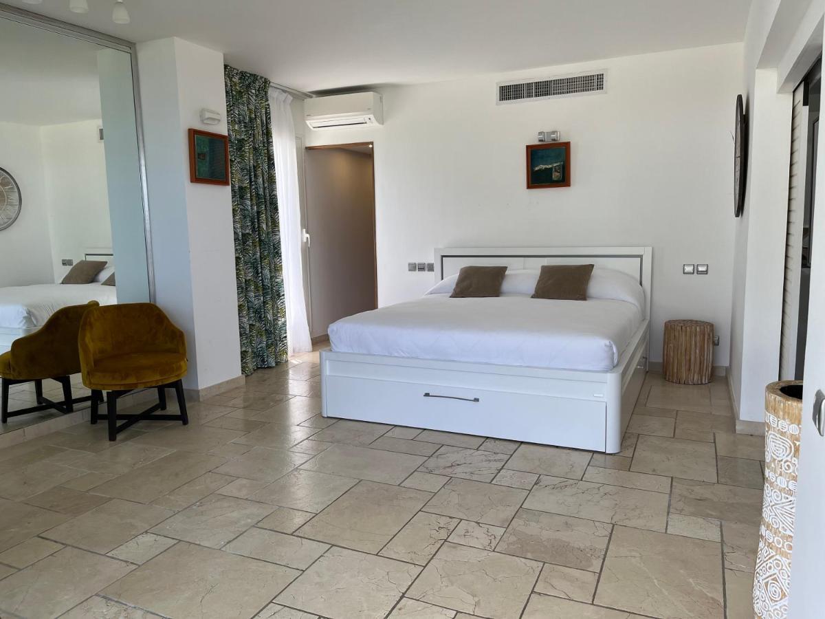 Le Domaine Anse Marcel Beach Resort Bagian luar foto